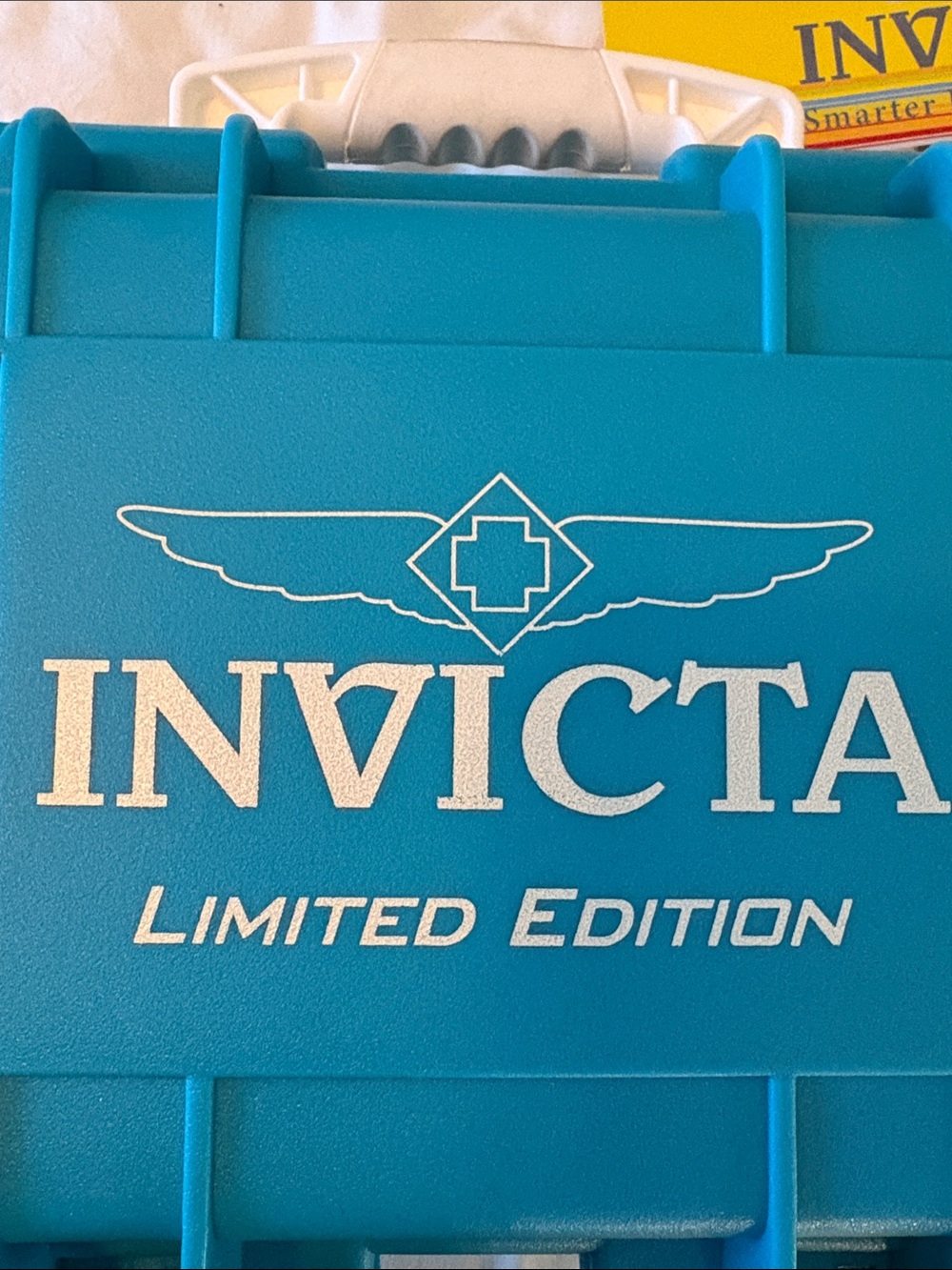 Invicta Turquoise Watch Storage Case - Picture 2 of 4